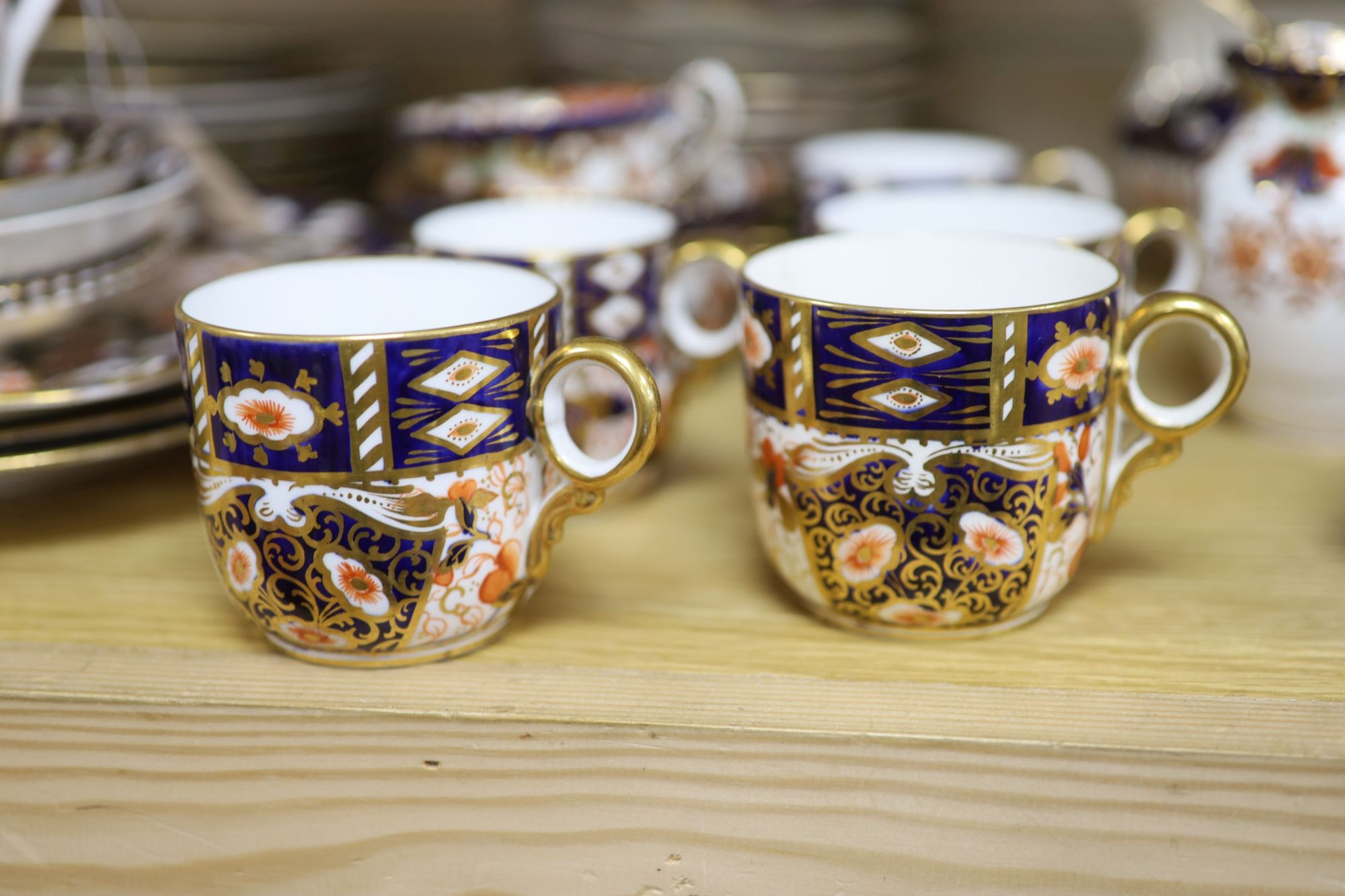 A quantity of Davenport and Staffordshire Imari pattern tea and coffee wares